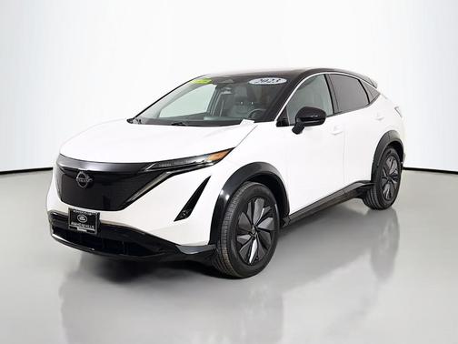 Pearl 2023 Nissan ARIYA ENGAGE