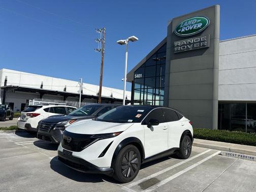 Pearl 2023 Nissan ARIYA ENGAGE