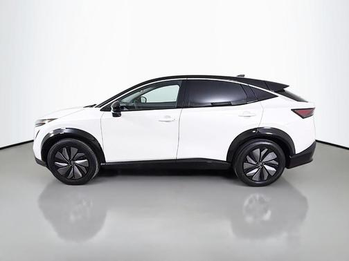 Pearl 2023 Nissan ARIYA ENGAGE