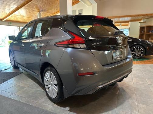 2023 Nissan Leaf S