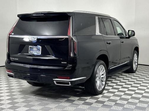 2024 Cadillac Escalade Luxury