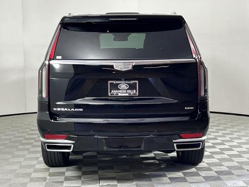 2024 Cadillac Escalade Luxury