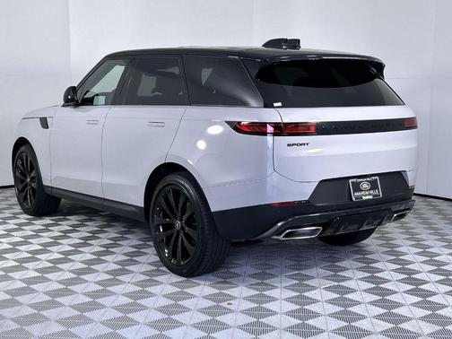 2025 Land Rover Range Rover Sport P360 SE