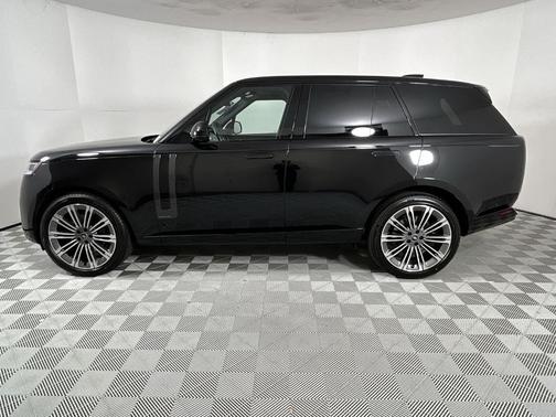 2025 Land Rover Range Rover P530 Autobiography
