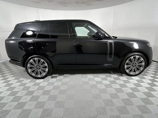 2025 Land Rover Range Rover P530 Autobiography
