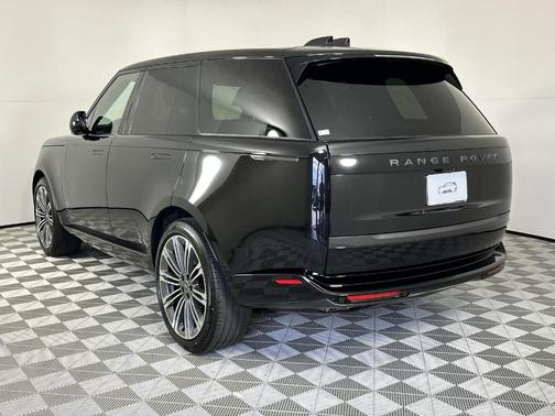 2025 Land Rover Range Rover P530 Autobiography