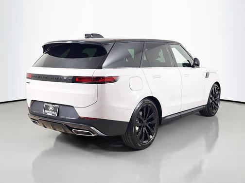 Borasco Grey 2026 Land Rover Range Rover Sport P360 SE