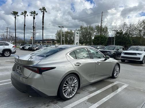 2023 Lexus IS 300 Base
