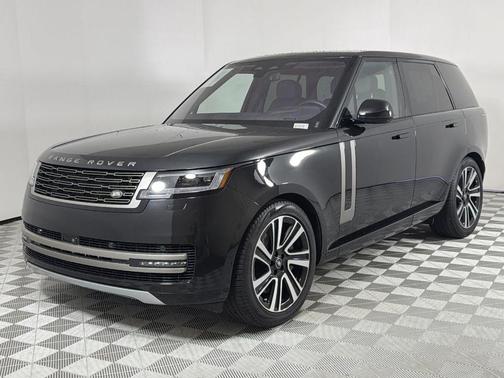 2023 Land Rover Range Rover P530 SE