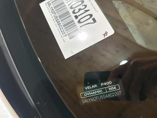 2025 Land Rover Range Rover Velar P400 Dynamic HSE