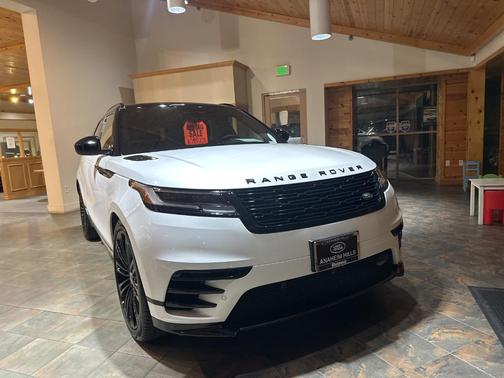 2025 Land Rover Range Rover Velar P400 Dynamic HSE