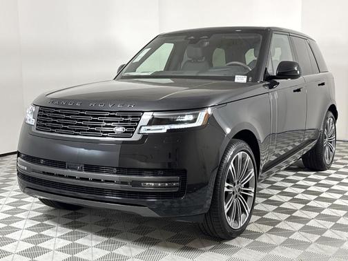 2025 Land Rover Range Rover P530 SE
