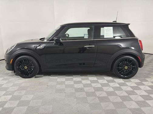 2023 MINI SE Hardtop SIGNATURE PLUS
