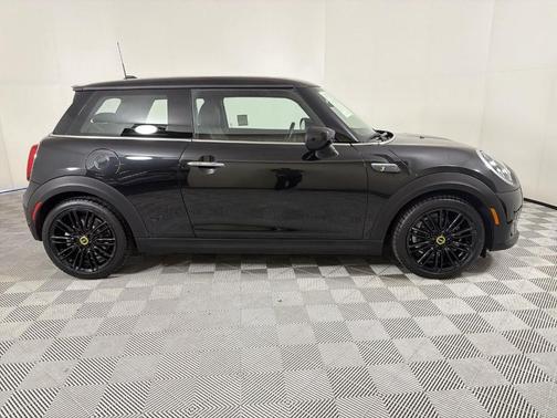 2023 MINI SE Hardtop SIGNATURE PLUS