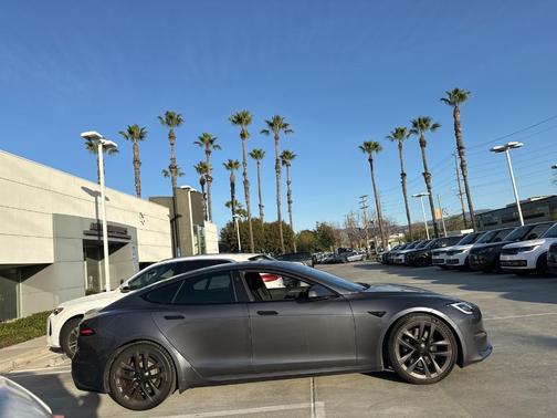 2022 Tesla Model S Base