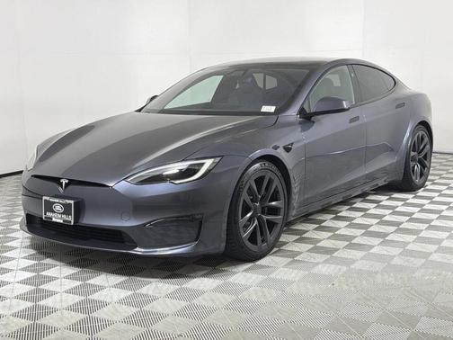 2022 Tesla Model S Base