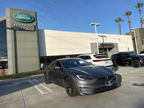 2022 Tesla Model S Base