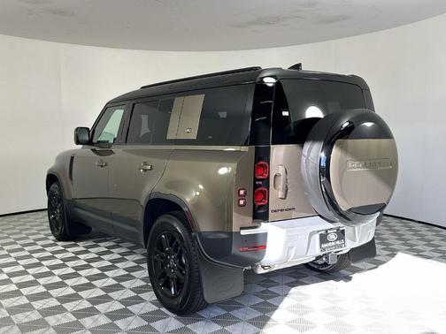 2024 Land Rover Defender P300