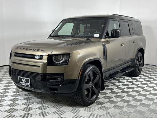 2025 Land Rover Defender P400 X-Dynamic SE