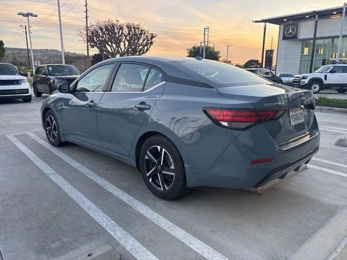 2025 Nissan Sentra SV