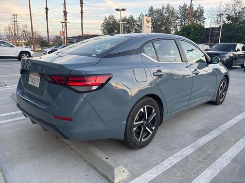 2025 Nissan Sentra SV