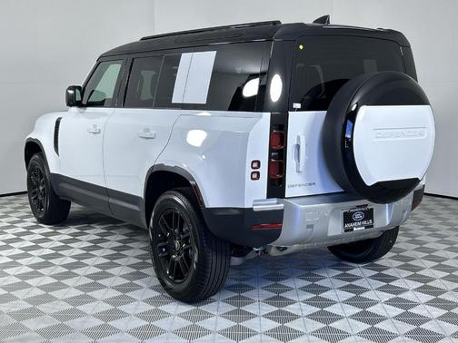 2025 Land Rover Defender P300
