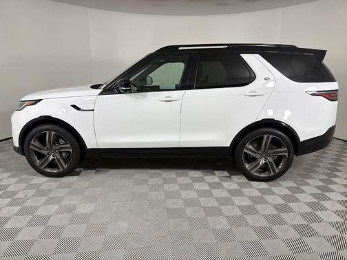 2026 Land Rover Discovery Dynamic SE
