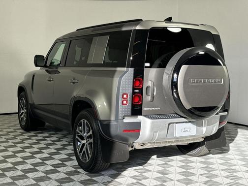 2025 Land Rover Defender P300