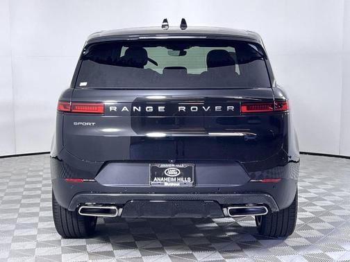 2025 Land Rover Range Rover Sport P360 SE
