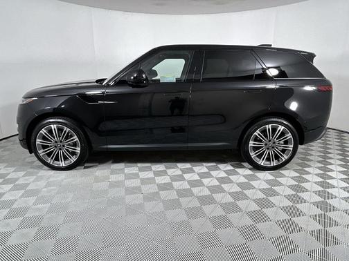 2025 Land Rover Range Rover Sport P360 SE