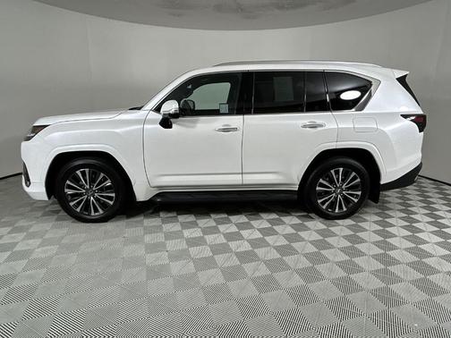 2025 Lexus LX 600 Premium
