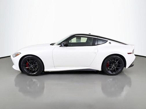 Pearl 2024 Nissan Z Performance