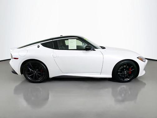 Pearl 2024 Nissan Z Performance