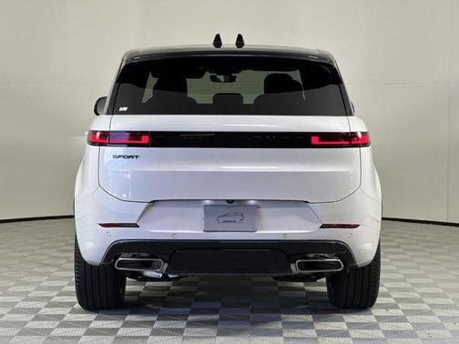 2025 Land Rover Range Rover Sport P460 Dynamic SE