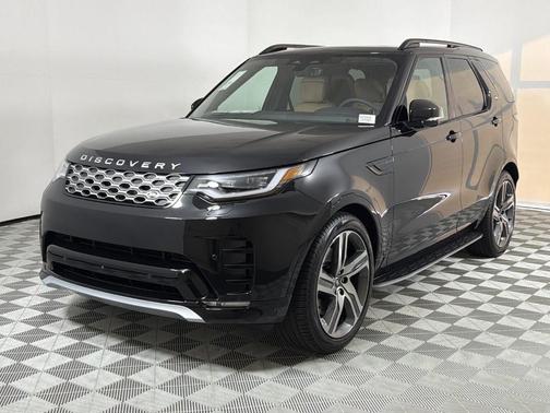 2026 Land Rover Discovery Tempest Edition