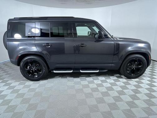 2023 Land Rover Defender 110 S