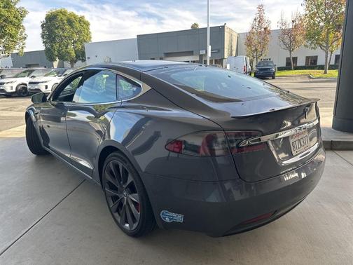 2021 Tesla Model S Performance