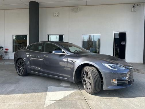 2021 Tesla Model S Performance