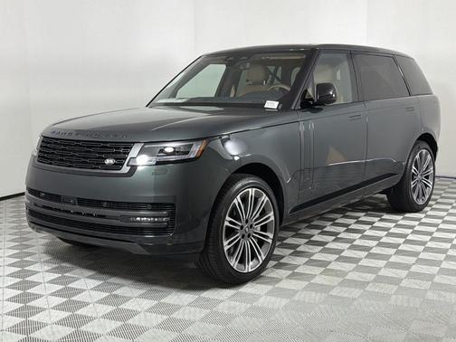 2025 Land Rover Range Rover P530 SE 7 Seat