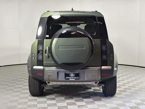 2026 Land Rover Defender S