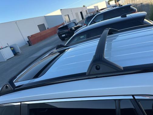 2025 Toyota RAV4 Hybrid XLE Premium