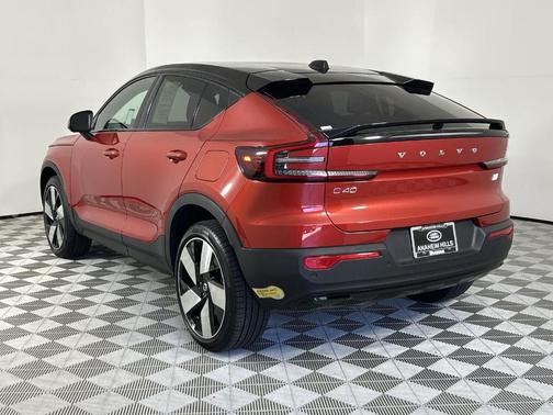 2022 Volvo C40 Recharge Pure Electric P8 Ultimate