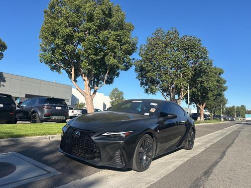 2023 Lexus IS 350 F Sport