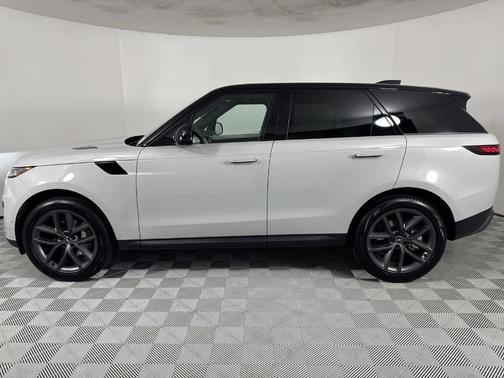 2025 Land Rover Range Rover Sport P360 SE