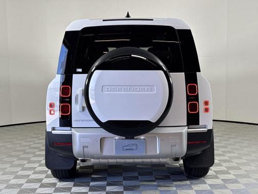 2025 Land Rover Defender P300 S