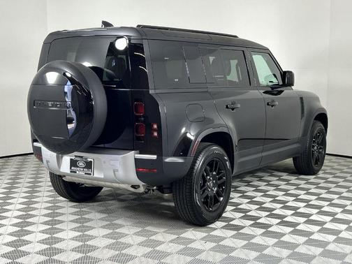 2025 Land Rover Defender P400 S