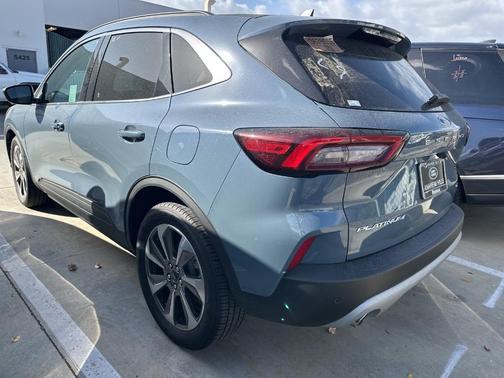 2023 Ford Escape Platinum