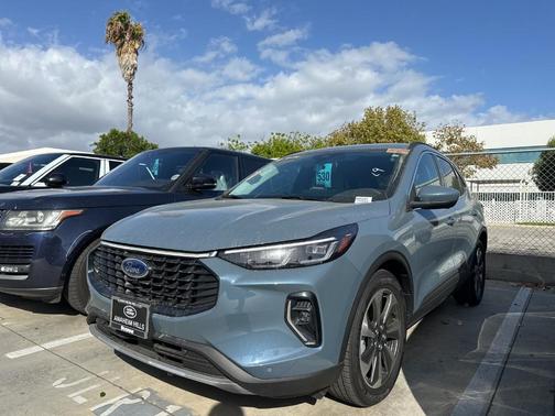 2023 Ford Escape Platinum