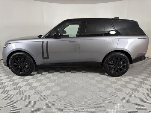2026 Land Rover Range Rover P400 SE