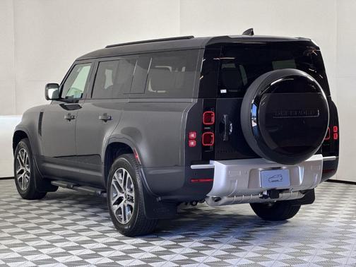 2025 Land Rover Defender P400 S